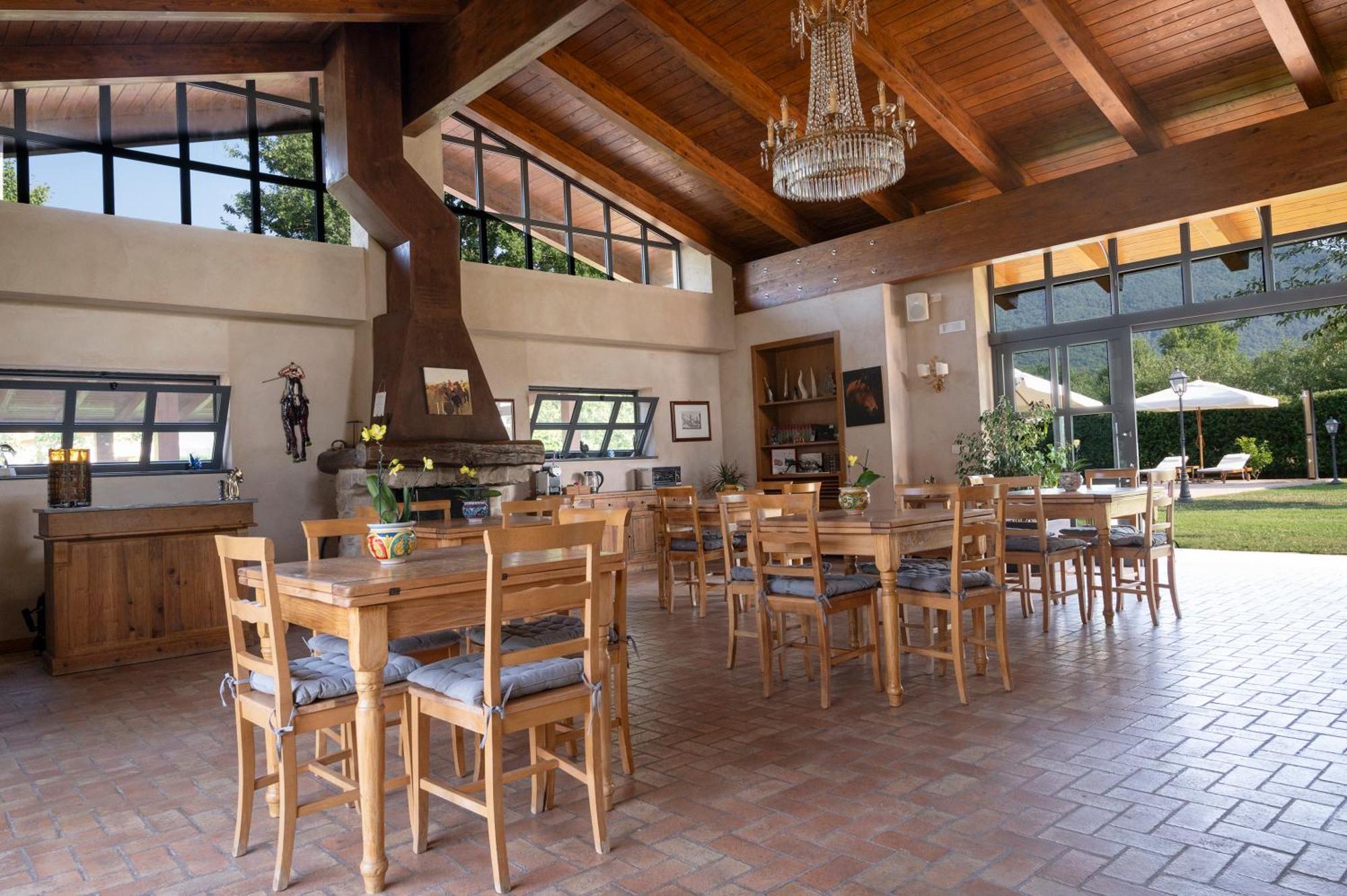 Вилла Family Farm Soc. Agr. A R.L. Vairano Patenora Экстерьер фото